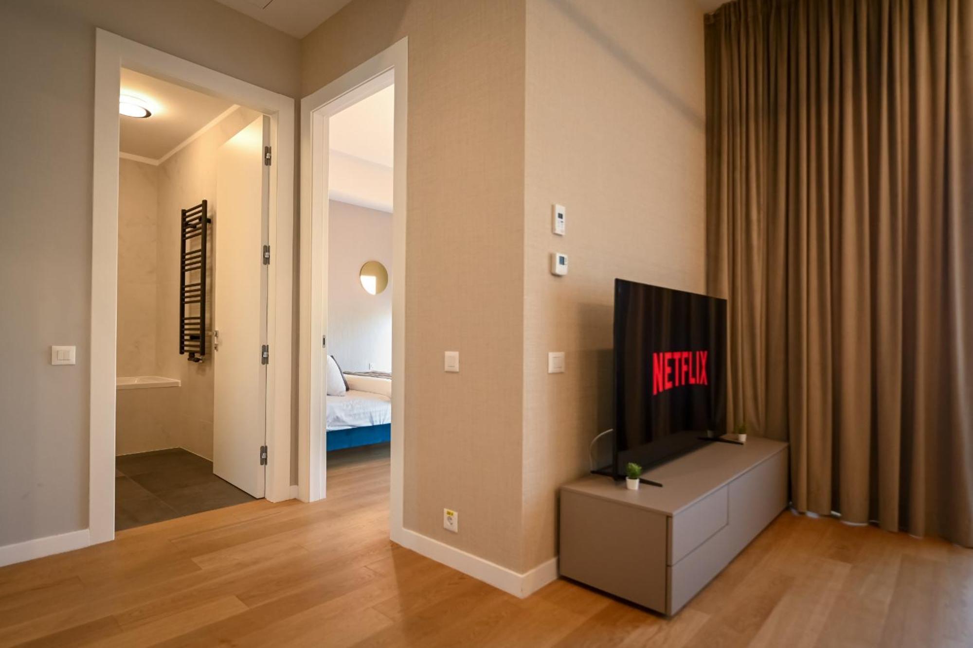 One Verdi Park Exclusive Apartments - Panoramic View & Private Parking Bukarest Zimmer foto