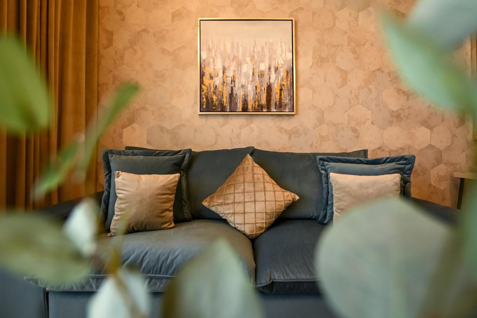 One Verdi Park Exclusive Apartments - Panoramic View & Private Parking Bukarest Zimmer foto