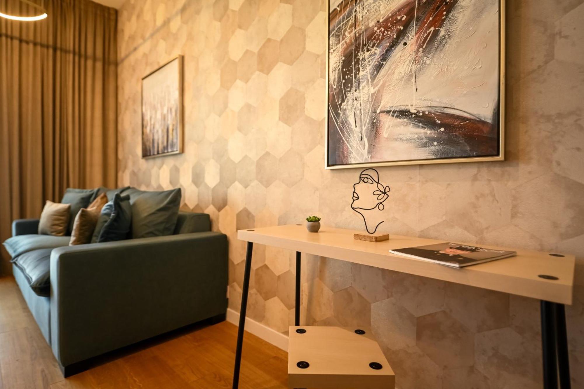 One Verdi Park Exclusive Apartments - Panoramic View & Private Parking Bukarest Zimmer foto