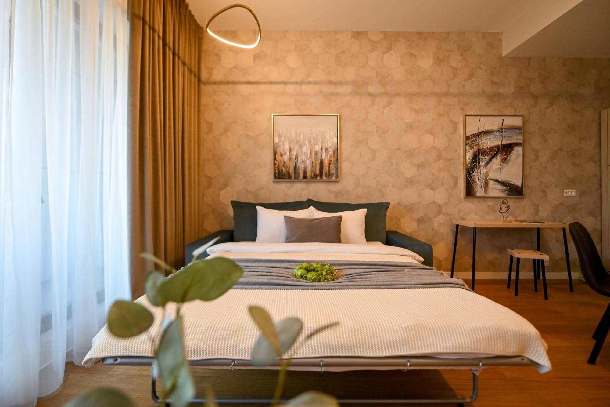One Verdi Park Exclusive Apartments - Panoramic View & Private Parking Bukarest Zimmer foto
