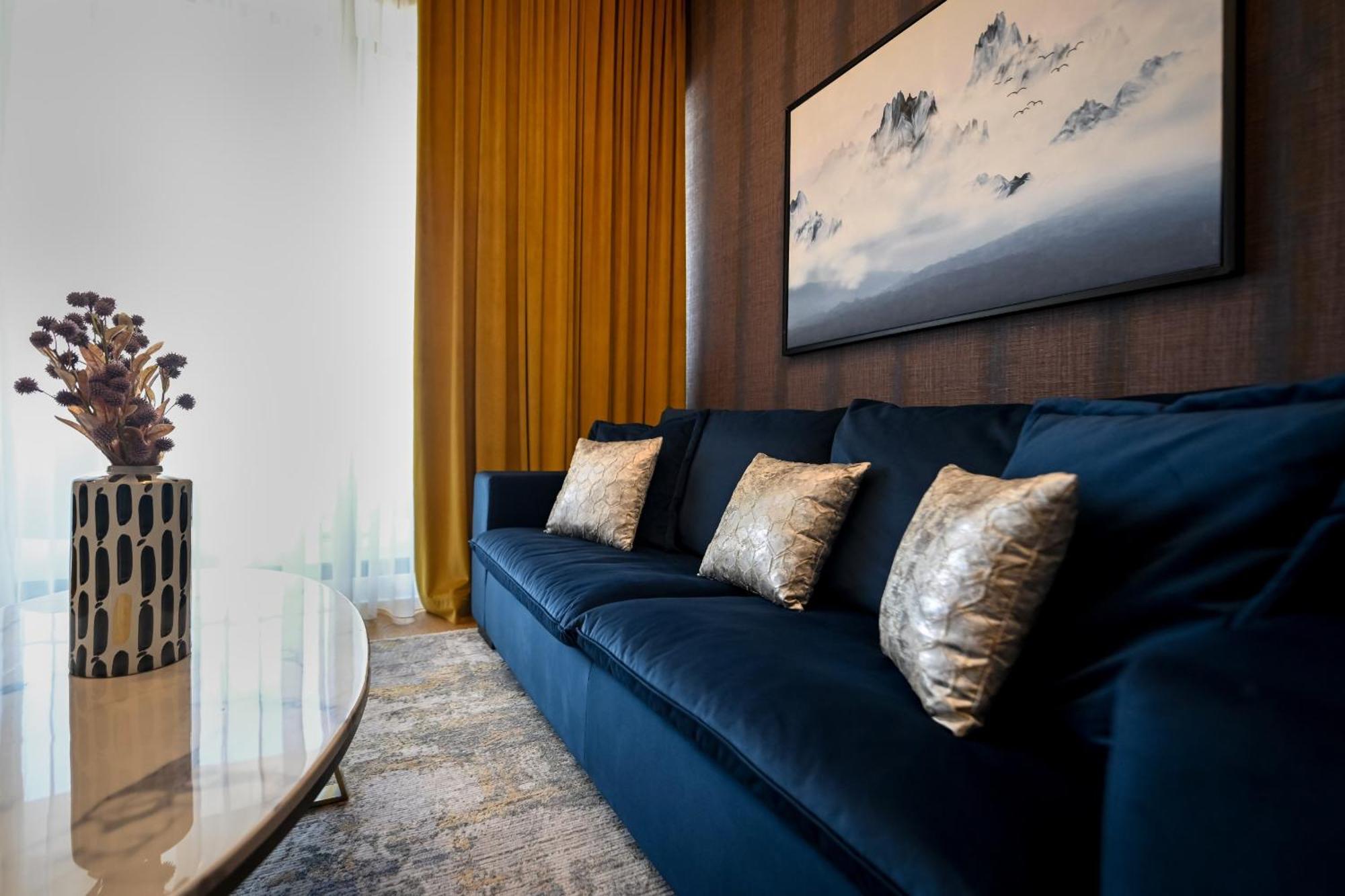 One Verdi Park Exclusive Apartments - Panoramic View & Private Parking Bukarest Zimmer foto